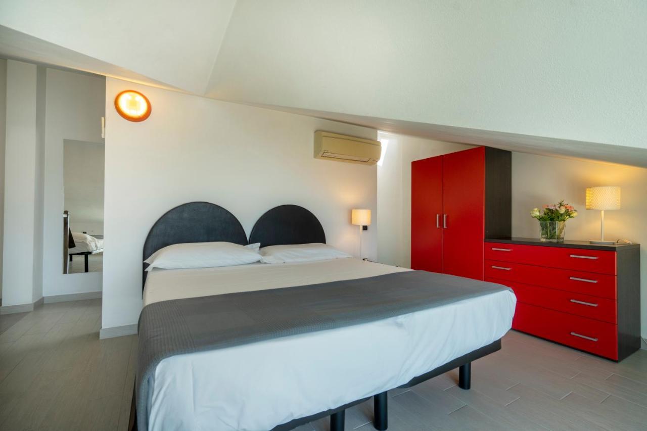 Hotel Cristallo Rimini Exterior photo