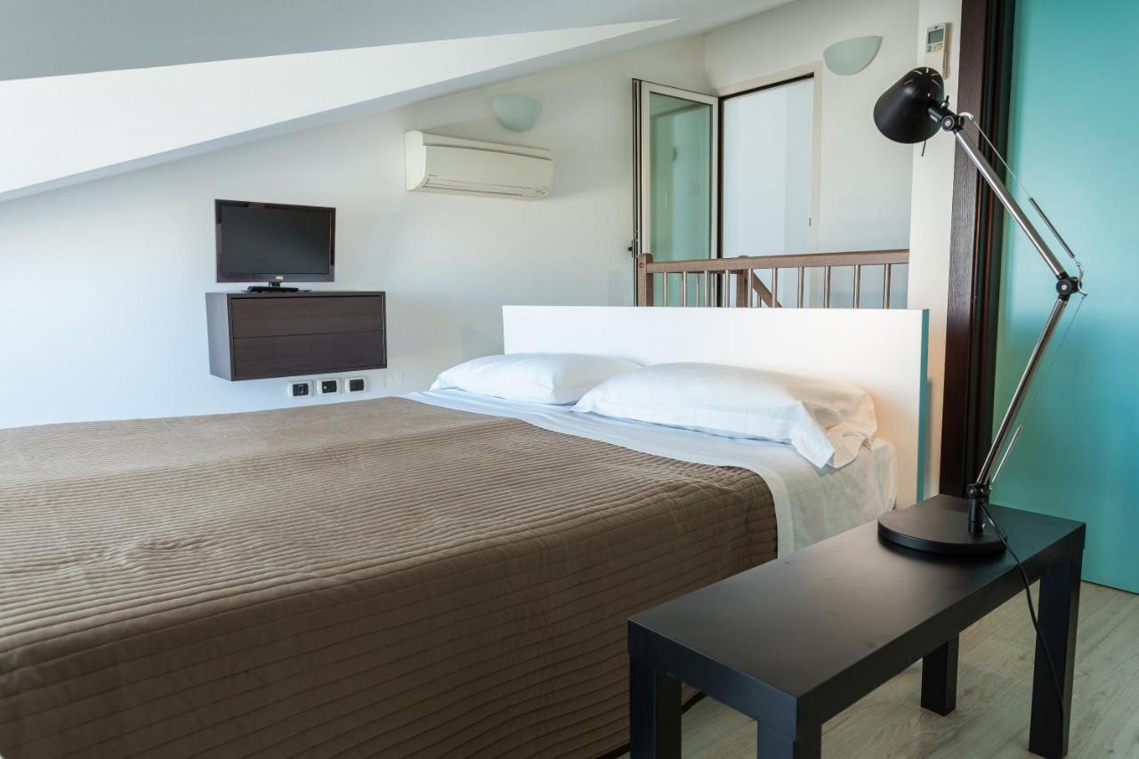 Hotel Cristallo Rimini Exterior photo