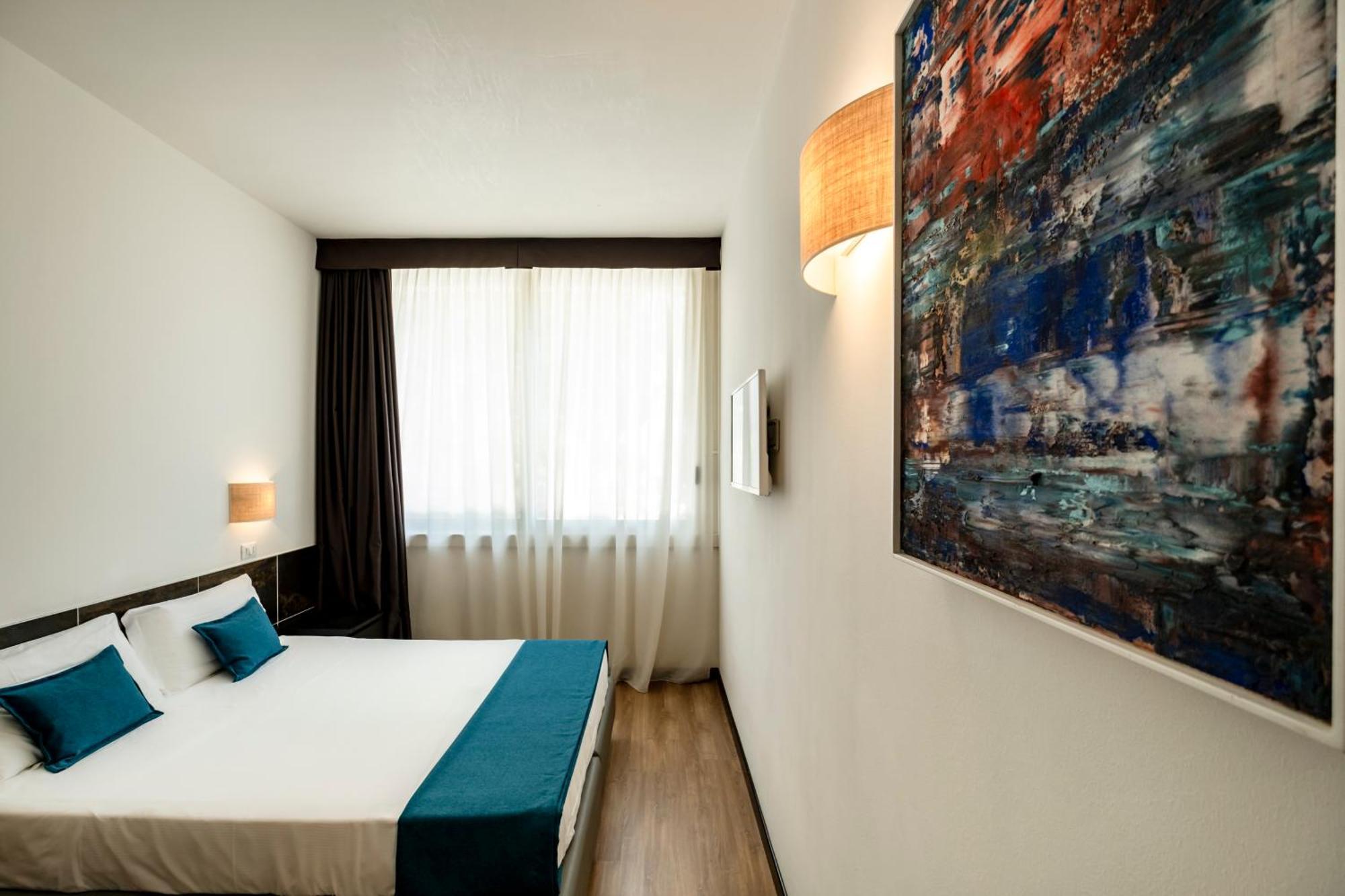Hotel Cristallo Rimini Exterior photo