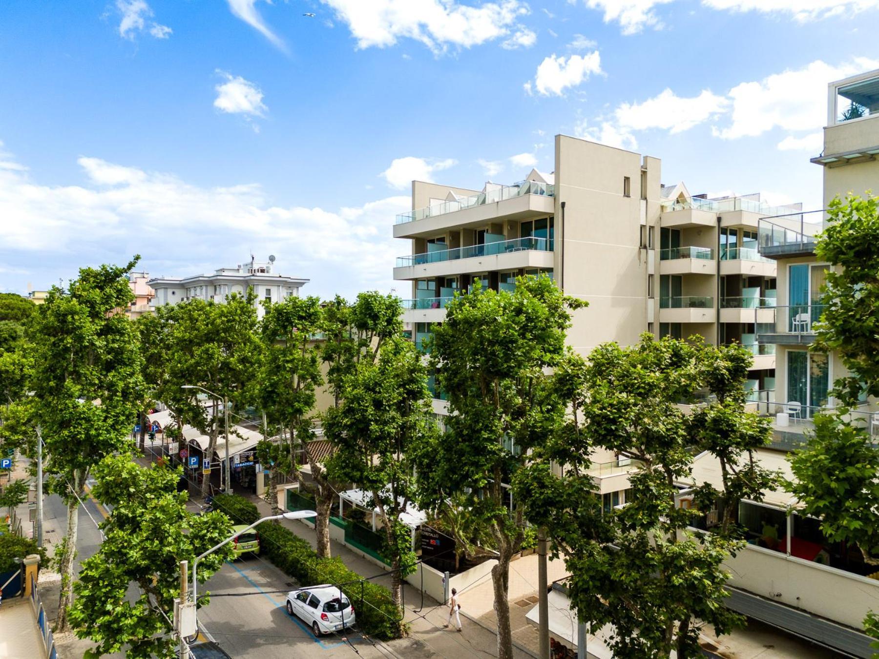 Hotel Cristallo Rimini Exterior photo